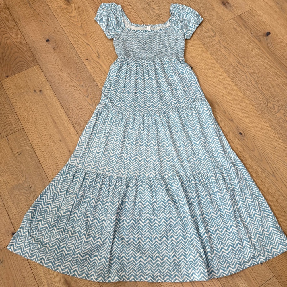 Daily Practice Anthropologie Maxi Dress Womens Small Blue Chevron Smocked Tiered
